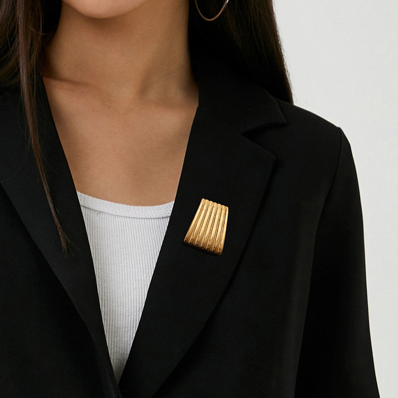 Broches para mujer de acero inoxidable chapados en oro de 18 quilates con diseño geométrico clásico de serie simple de 1 pieza h5 